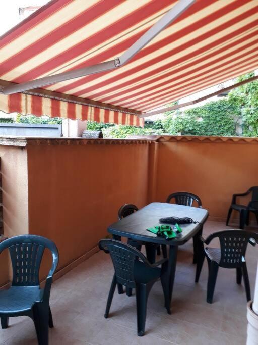 Appartement Centre Ville Saint-Raphael المظهر الخارجي الصورة